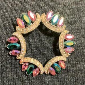 Multicolored rhinestone brooch